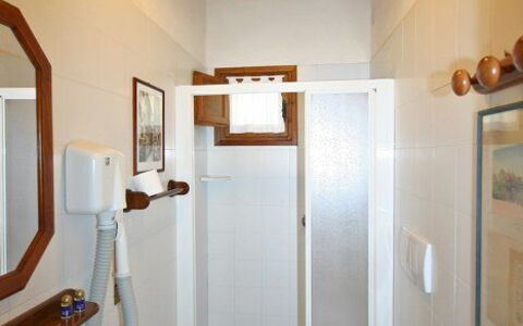 Accommodation La Selva 6: Bathroom