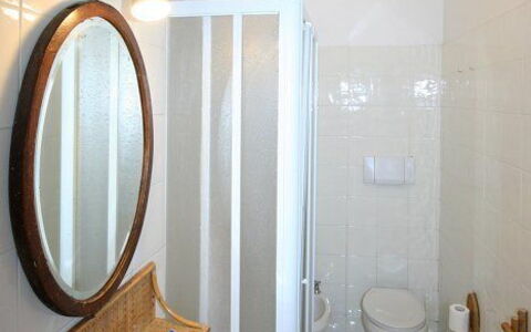 Accommodation La Selva 3: Bathroom