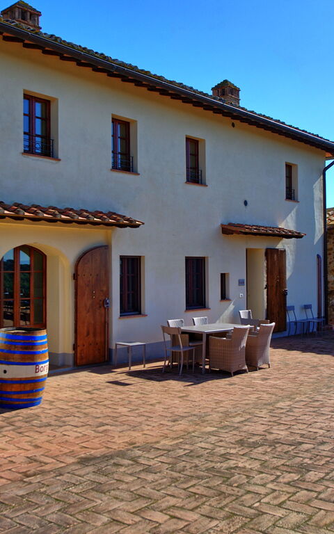 Fornacino: Building Exterior, Outdoor