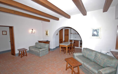 Accommodation Fornacino 5: Dining Room, Kitchen, Living Room