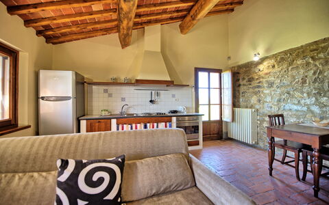 Accommodation Fornacino 6: Kitchen, Living Room