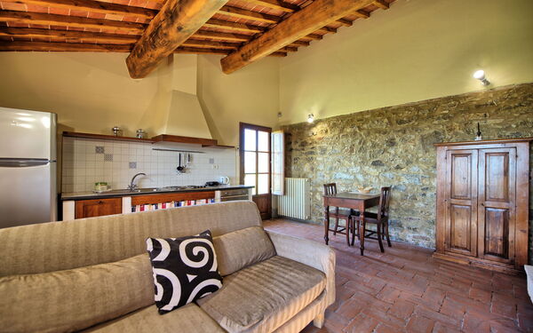 Accommodation Fornacino 6: Kitchen, Living Room