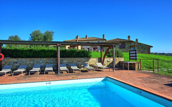 Fornacino: Building Exterior, Outdoor, Pool