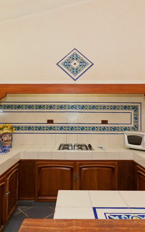 Villa Erice: Kitchen