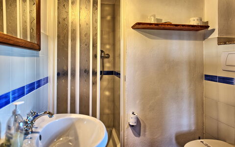 Accommodation Le Fonti 14: Bathroom