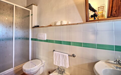 Accommodation Le Fonti 7: Bathroom