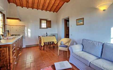 Accommodation Le Fonti 8: Dining Room, Kitchen, Living Room