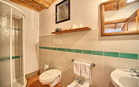 Accommodation Le Fonti 3: Bathroom
