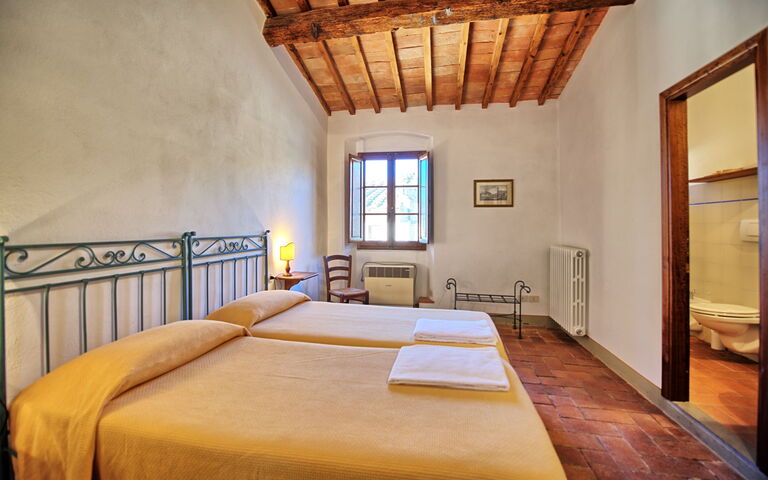 Accommodation Le Fonti 13: Bedroom