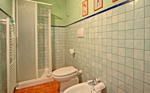 Accommodation San Donato 1: Bathroom