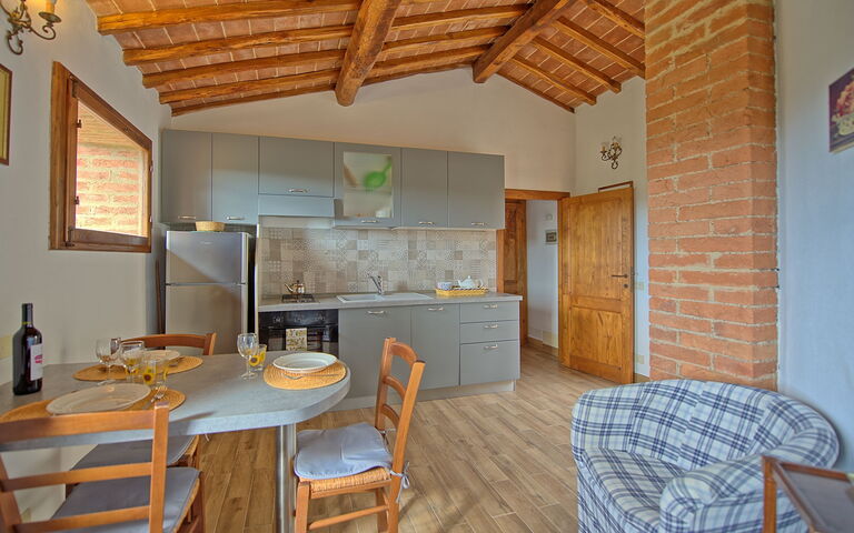 Accommodation San Donnino 2: Dining Room, Kitchen, Living Room