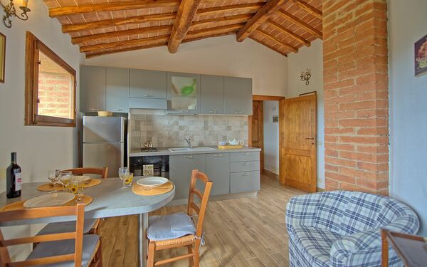 Accommodation San Donnino 2: Dining Room, Kitchen, Living Room