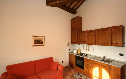 Accommodation Certaldo 3: Dining Room, Kitchen, Living Room