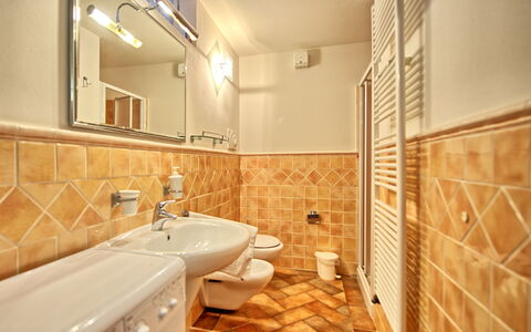 Accommodation Certaldo 2: Bathroom