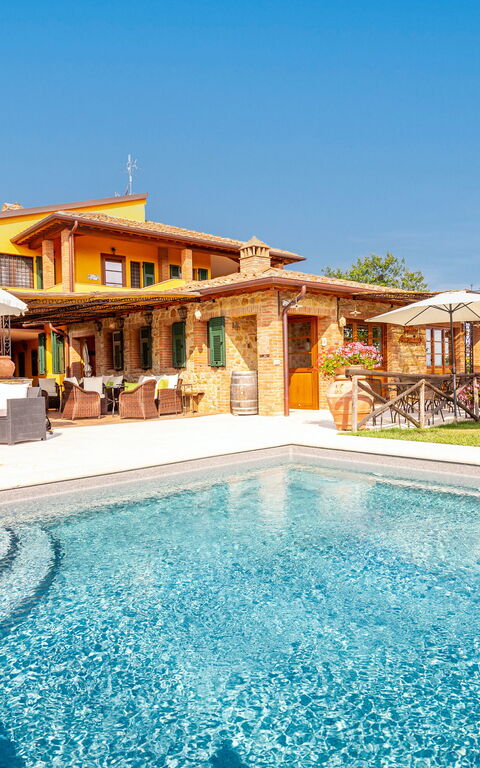 Villa Amadeo: Building Exterior, Garden, Outdoor, Pool, Summer