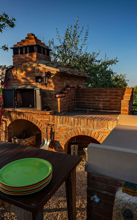 Villa Amadeo: Balcony / Terrace / Patio, Building Exterior, Outdoor