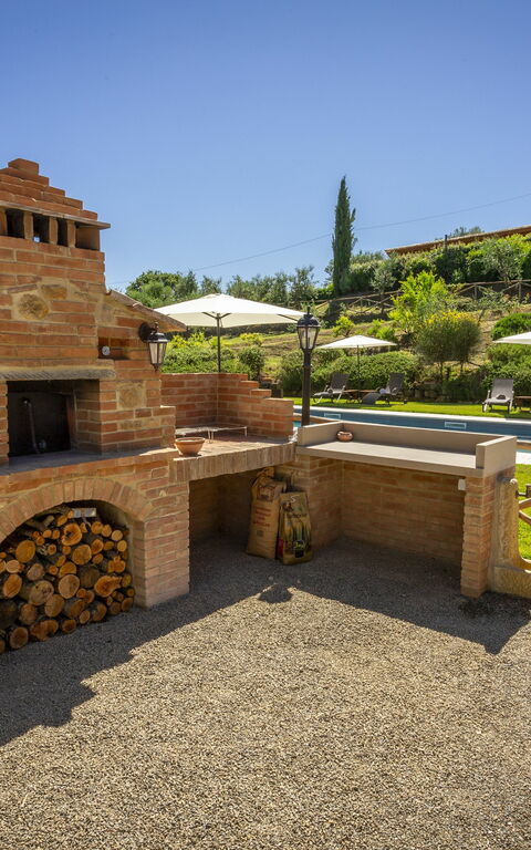 Villa Amadeo: Balcony / Terrace / Patio, Building Exterior, Garden, Outdoor