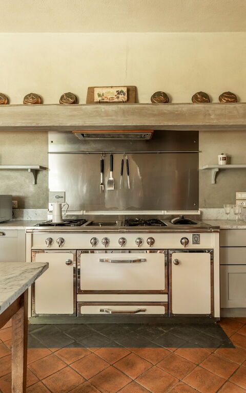 Villa Danilo: Kitchen