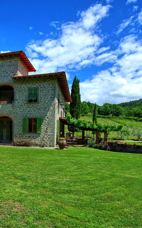 Villa Lo Scoiattolo: Garden, Outdoor