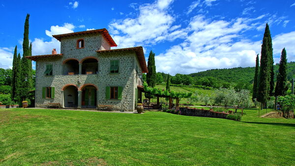 Villa Lo Scoiattolo: Garden, Outdoor