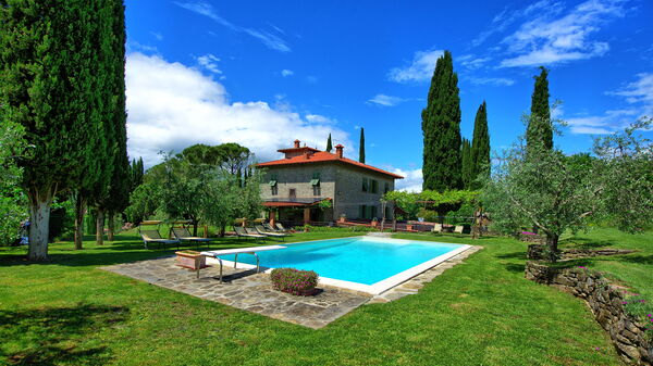Villa Lo Scoiattolo: Garden, Outdoor, Pool