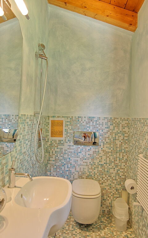 Casa Lucia: Bathroom