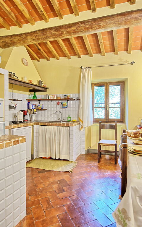 Villa Elisa: Dining Room, Kitchen