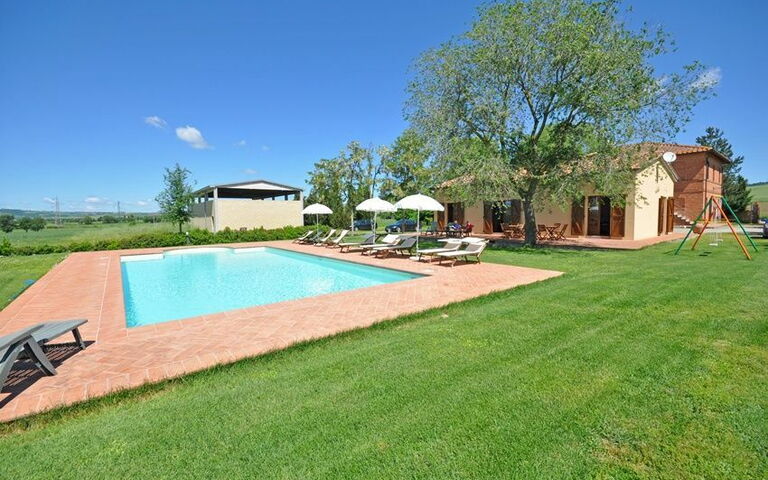 Pienza: Garden, Pool