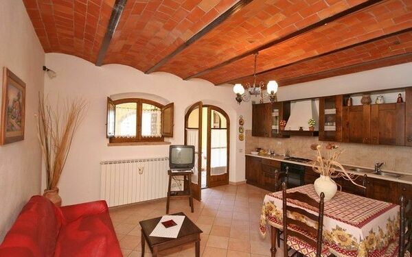 Accommodation Pienza a: Dining Room, Kitchen, Living Room
