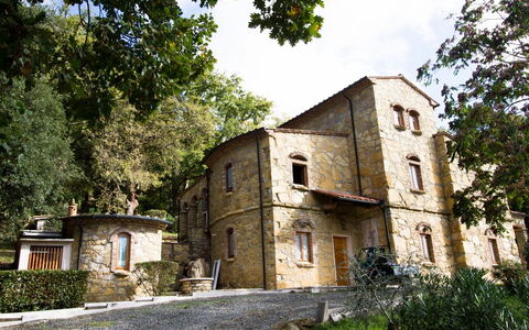 Accommodation Fontana 2: Building Exterior, Outdoor