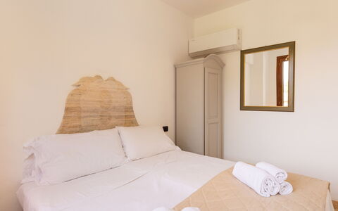 Accommodation Dependance 1: Bedroom