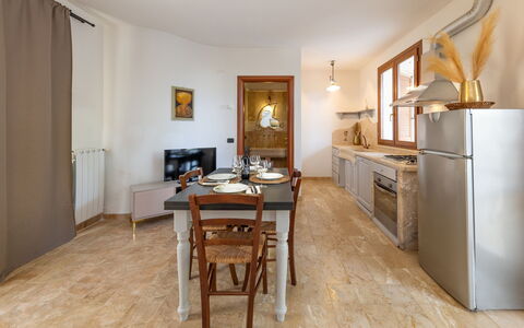 Accommodation Dependance 2: Dining Room, Kitchen