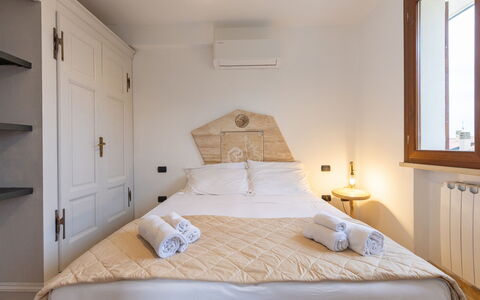 Accommodation Dependence 3: Bedroom