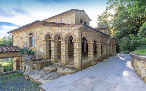 Accommodation Fontana 1: Garden, Main Entrance
