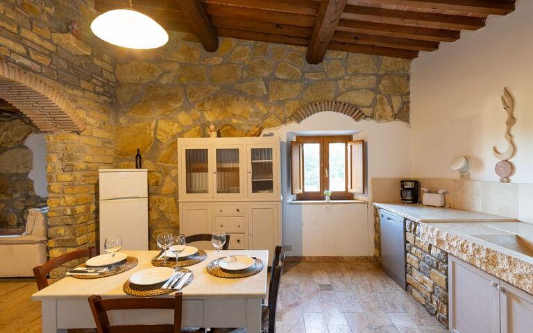 Accommodation Fontana 1: Dining Room, Kitchen