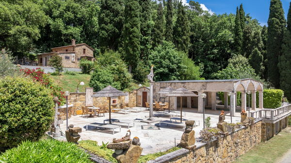 Le Querciolaie with Geothermal Pool: Hot Tub, Outdoor, Pool, Scenic View