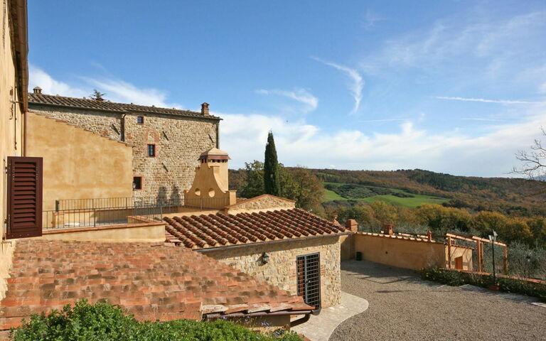 Dante: Building Exterior