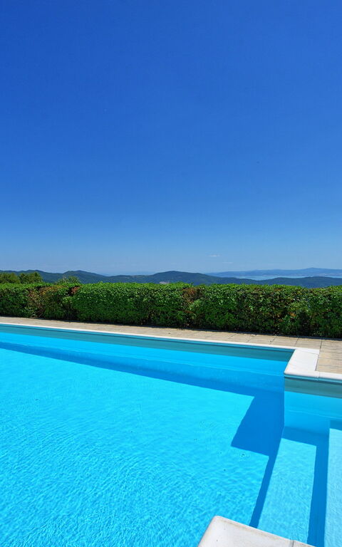 Il Salice: Pool, Scenic View