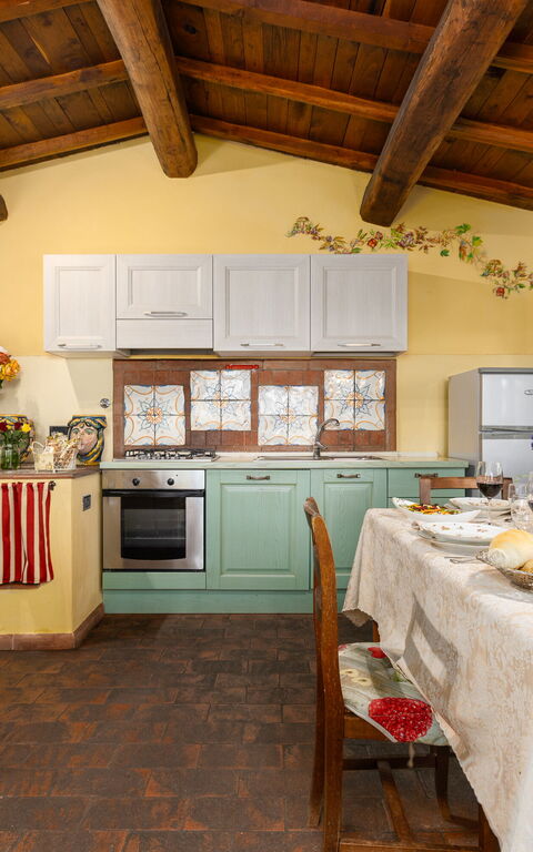 Casa Vania: Dining Room, Kitchen