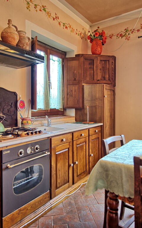 Casa Vania: Dining Room, Kitchen