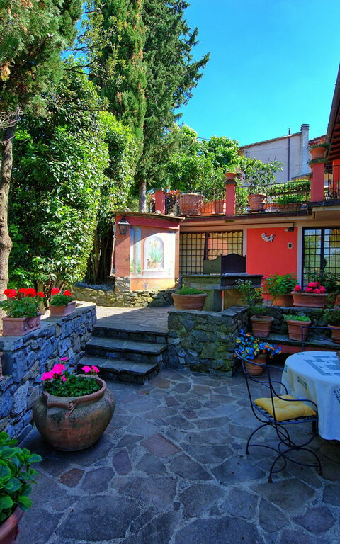 Casa Vania: Garden, Outdoor
