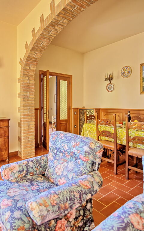 Casale Ambra: Dining Room, Living Room