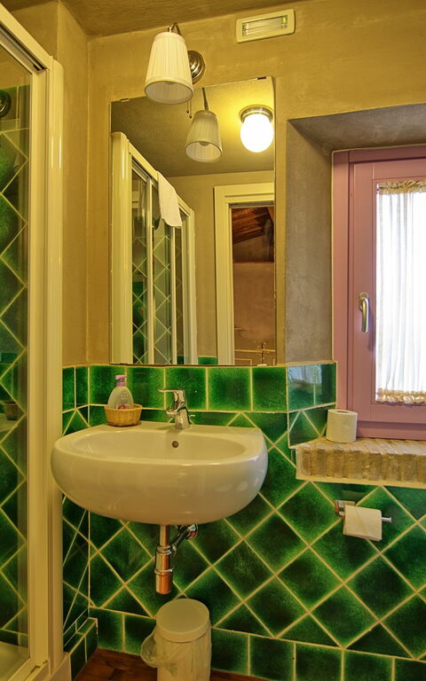 Villa Marginone: Bathroom