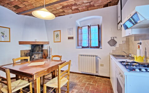 Accommodation Tenuta 1: Dining Room, Kitchen