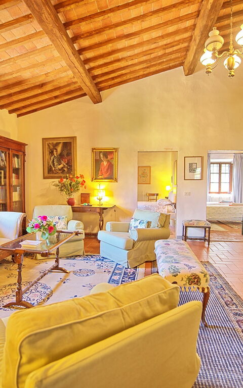 San Carlo: Living Room