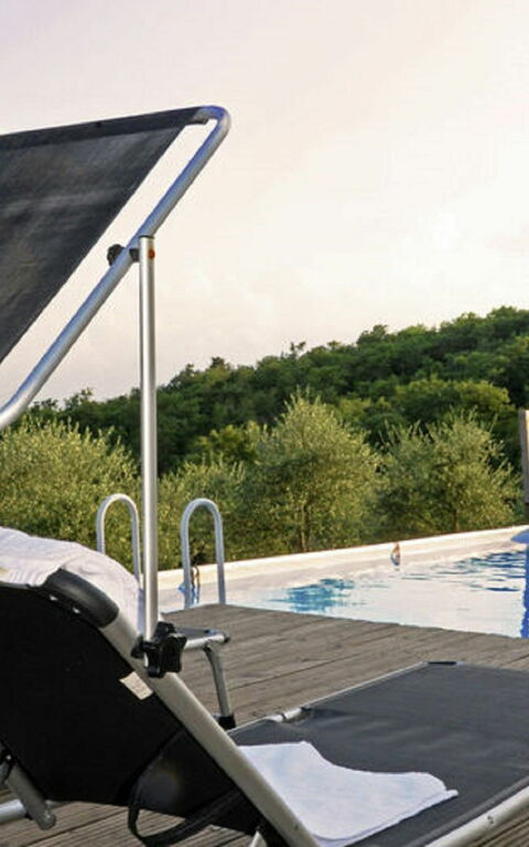 Civitella: Garden, Pool