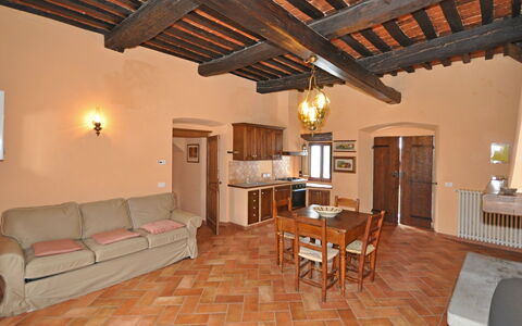 Accommodation Marradi 3: Dining Room, Kitchen, Living Room