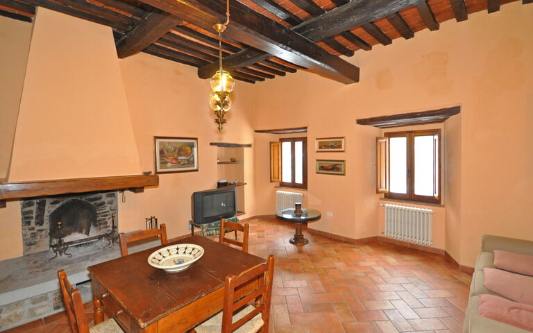 Accommodation Marradi 3: Dining Room, Kitchen, Living Room