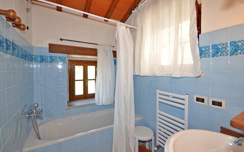 Accommodation Civetta 3: Bathroom