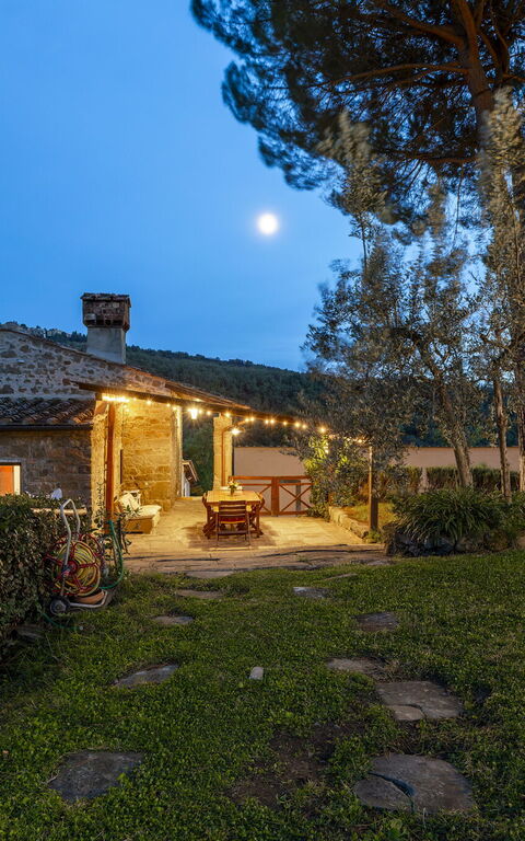 Bigiolo a Melazzano: Garden, Outdoor